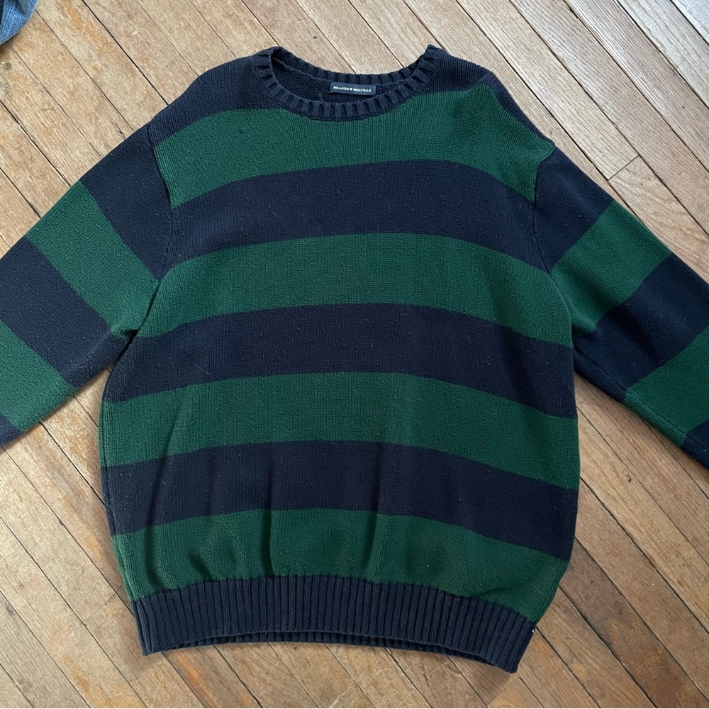 Brandy Melville Green Stripped Sweatshirt